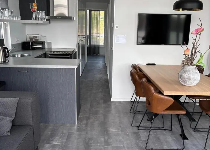 ספינת מלון De Maasterp - Watervillage 14